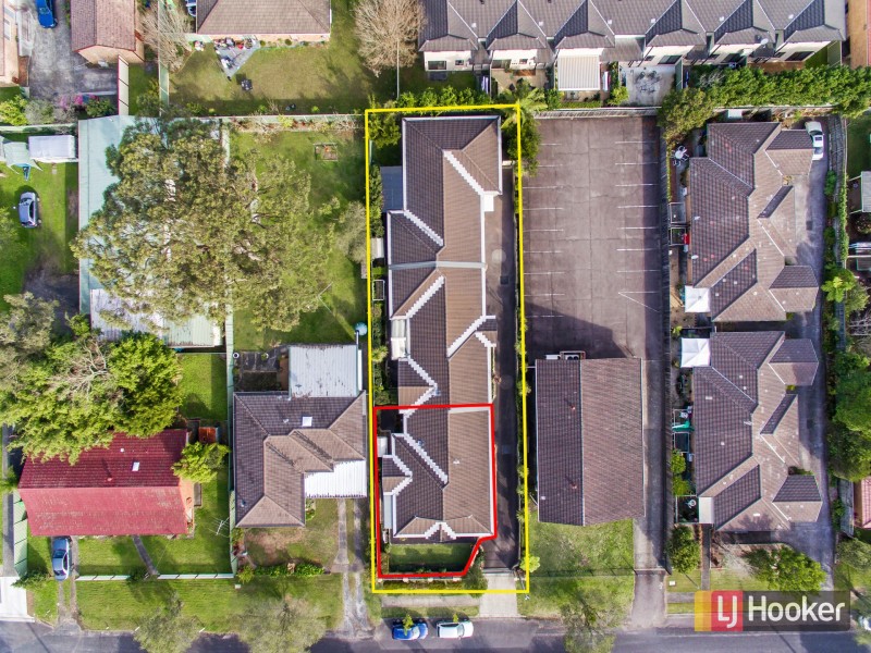 1/7 Compton Street, North Gosford NSW 2250