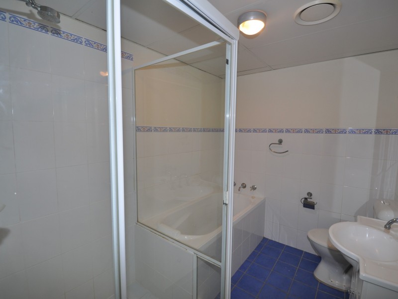 2/49-51 Dwyer Street, North Gosford NSW 2250