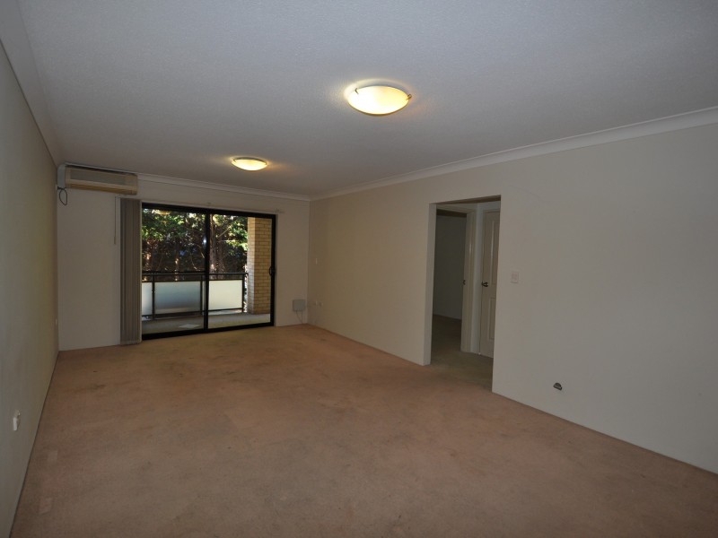 2/49-51 Dwyer Street, North Gosford NSW 2250