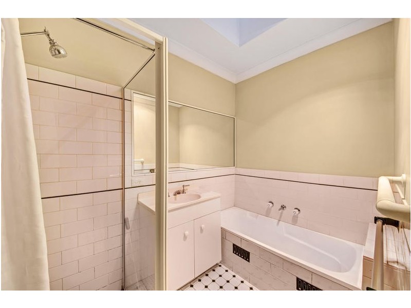 14/31 Cary Street, Wyoming NSW 2250