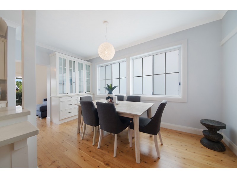 155 Albany Street, Point Frederick NSW 2250