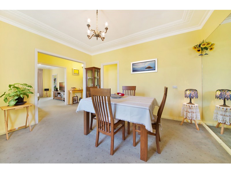 173 Albany Street, Point Frederick NSW 2250