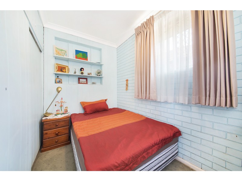 173 Albany Street, Point Frederick NSW 2250