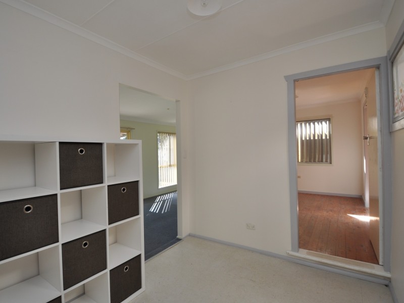 955 The Entrance Road, Forresters Beach NSW 2260