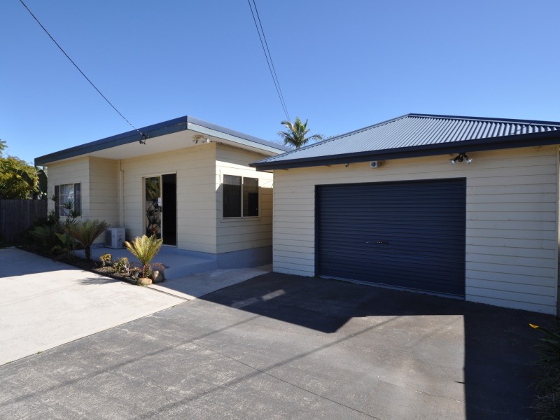 955 The Entrance Road, Forresters Beach NSW 2260