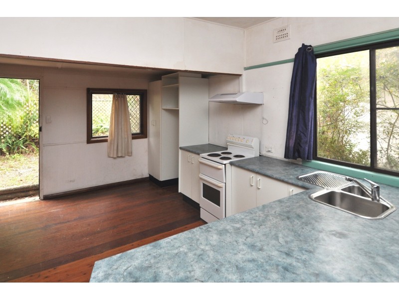 48 Hely Street, West Gosford NSW 2250