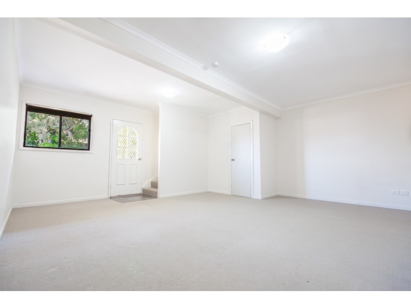 3 Lana Avenue, Wyoming NSW 2250