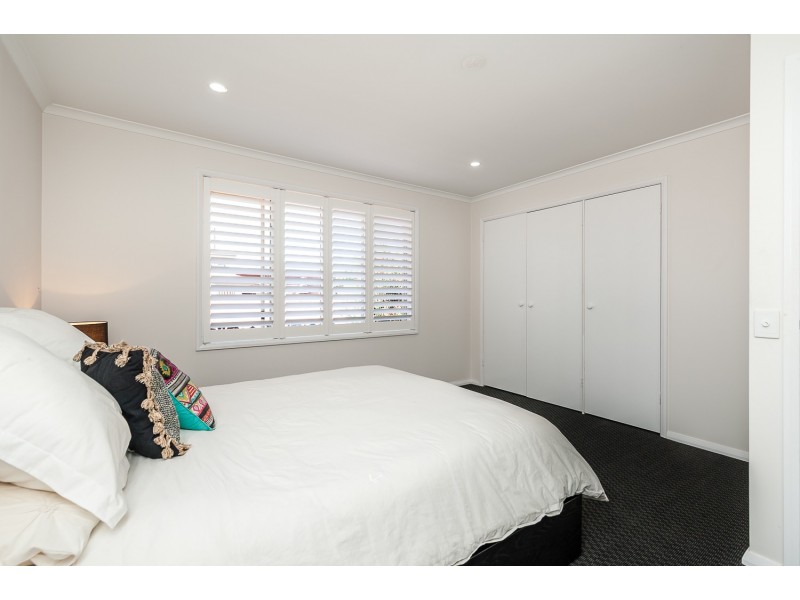 2/8 Melbourne Street, East Gosford NSW 2250