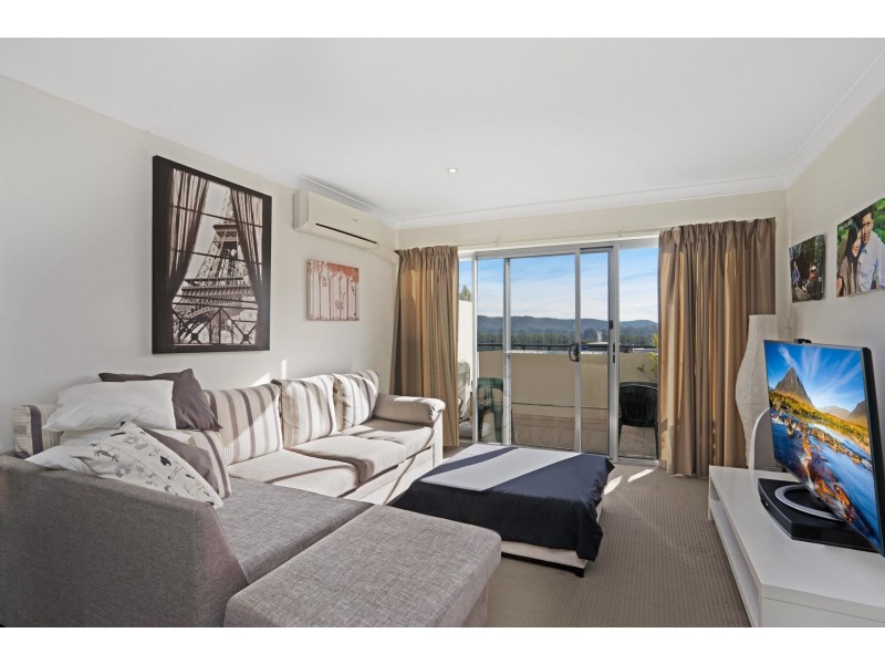 1/89-91 Faunce Street, West Gosford NSW 2250