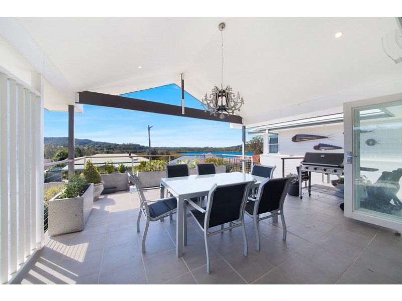 11 Russell Street, East Gosford NSW 2250