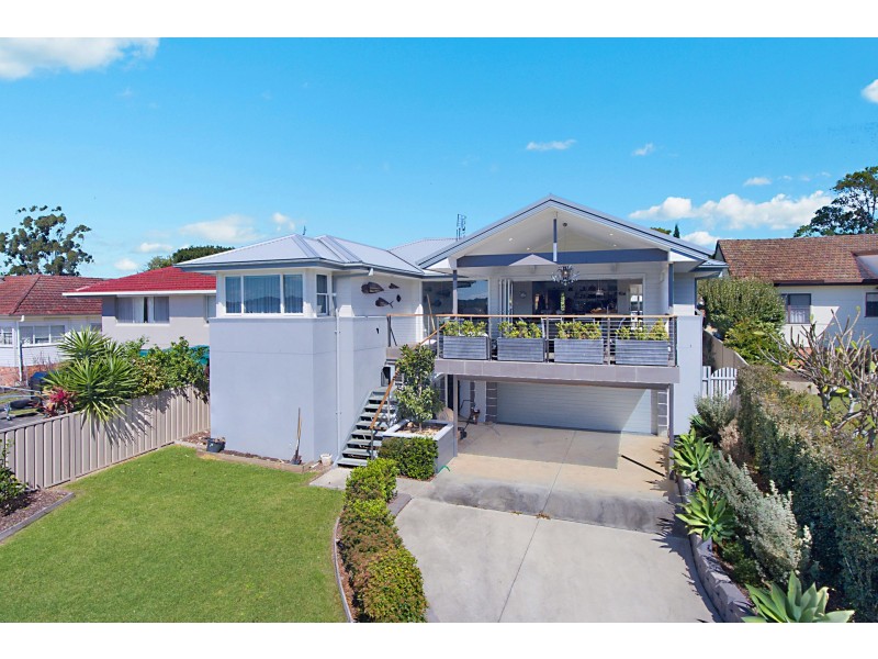 11 Russell Street, East Gosford NSW 2250