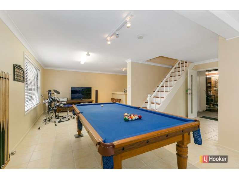 1 Kalori Avenue, Wyoming NSW 2250