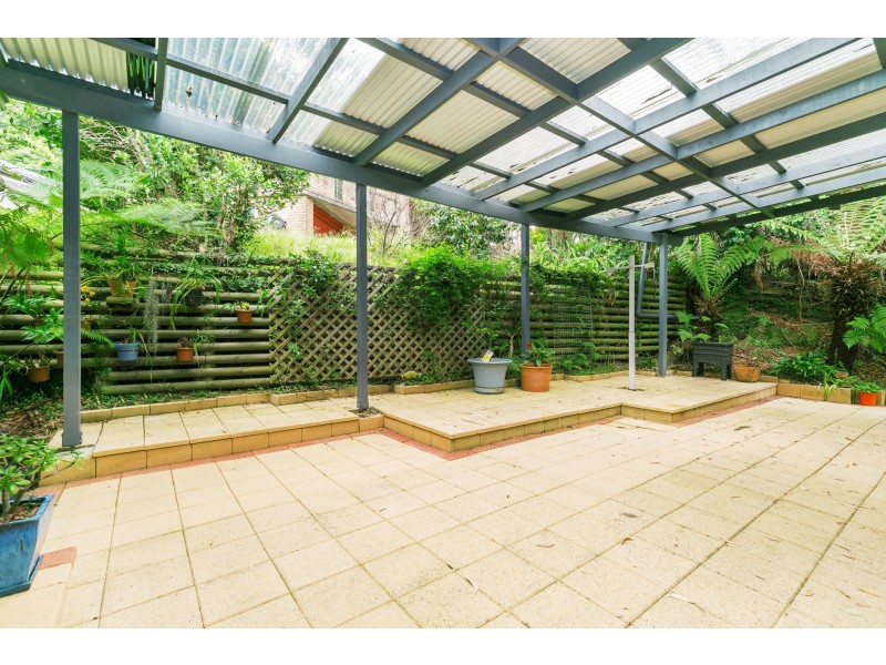 1 Kalori Avenue, Wyoming NSW 2250