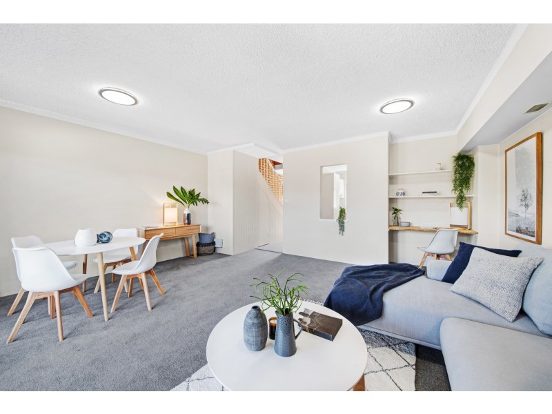 9/15 Lynn Avenue, Point Frederick NSW 2250