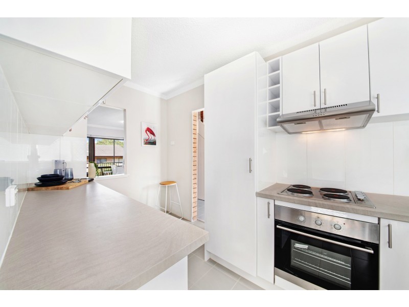 9/15 Lynn Avenue, Point Frederick NSW 2250