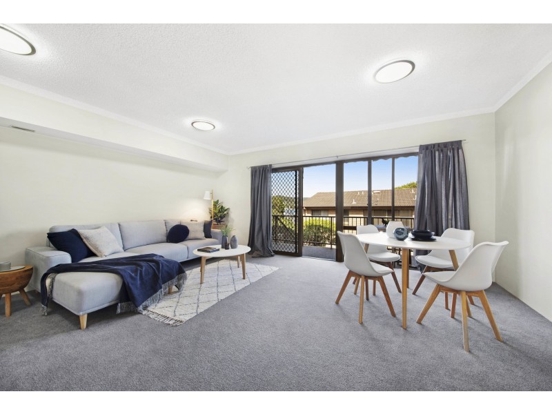 9/15 Lynn Avenue, Point Frederick NSW 2250