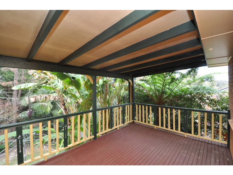 5 Fragar Avenue, Wyoming NSW 2250