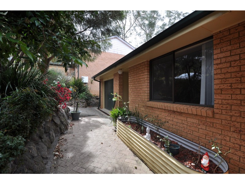 5 Fragar Avenue, Wyoming NSW 2250