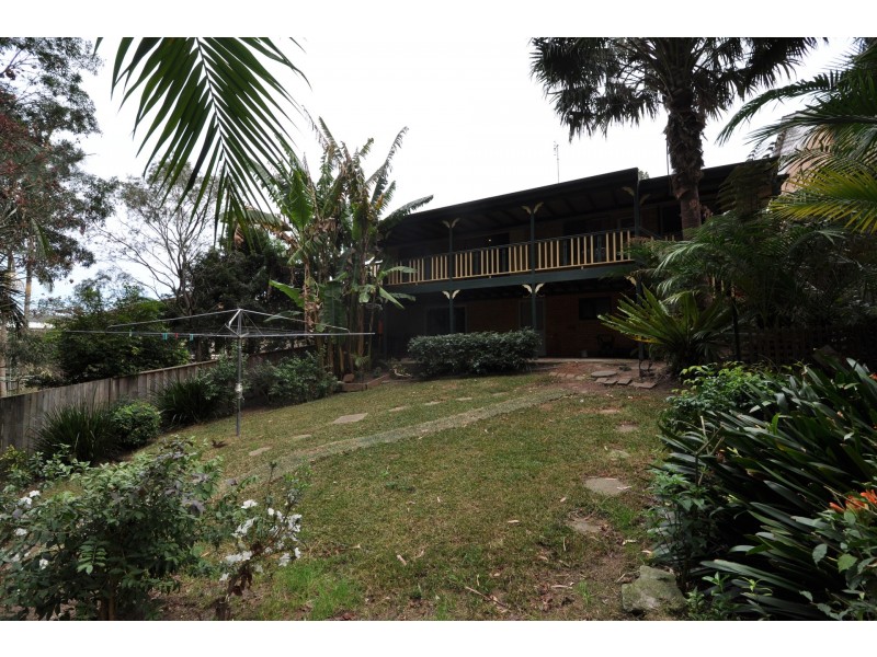 5 Fragar Avenue, Wyoming NSW 2250