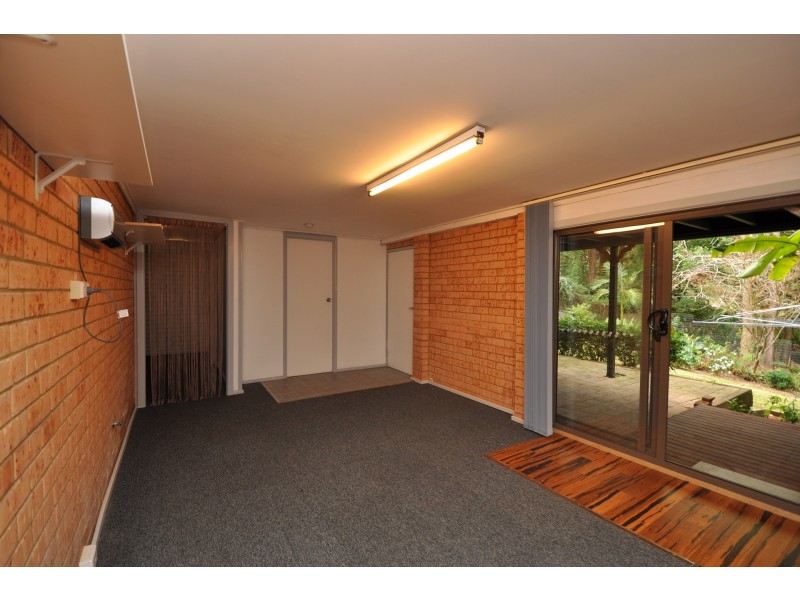 5 Fragar Avenue, Wyoming NSW 2250