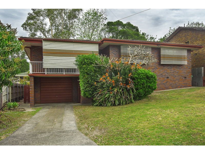 5 Beaumont Avenue, Wyoming NSW 2250