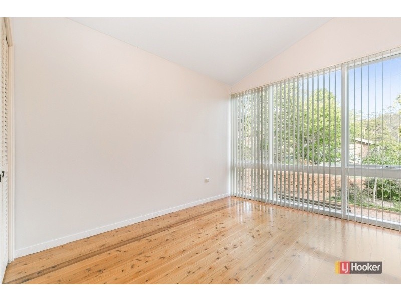 4 Belina Avenue, Wyoming NSW 2250