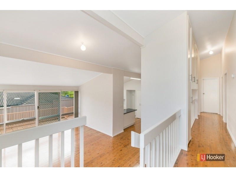 4 Belina Avenue, Wyoming NSW 2250