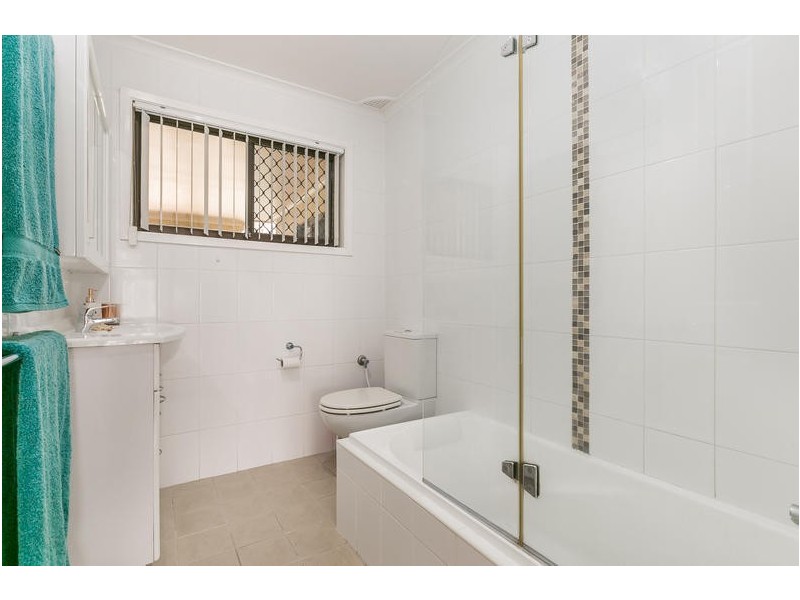 30 Malison Street, Wyoming NSW 2250