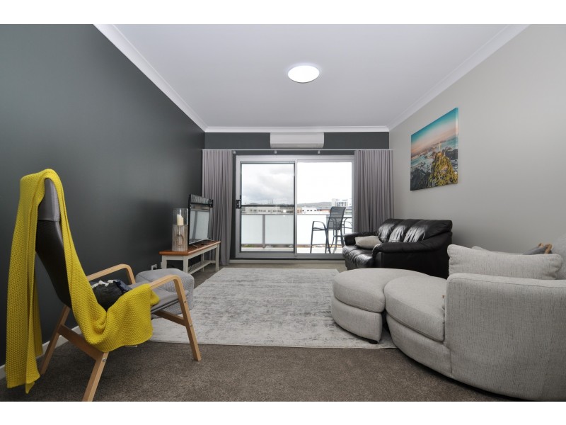 12/293-295 Mann Street, Gosford NSW 2250