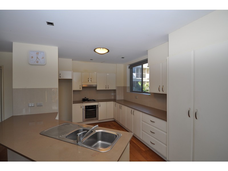 11/43 Masons Parade, Point Frederick NSW 2250