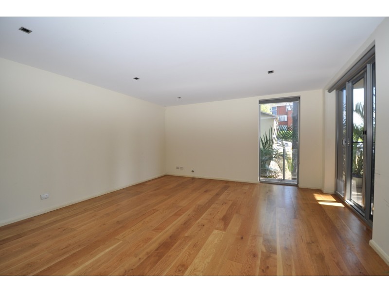 11/43 Masons Parade, Point Frederick NSW 2250