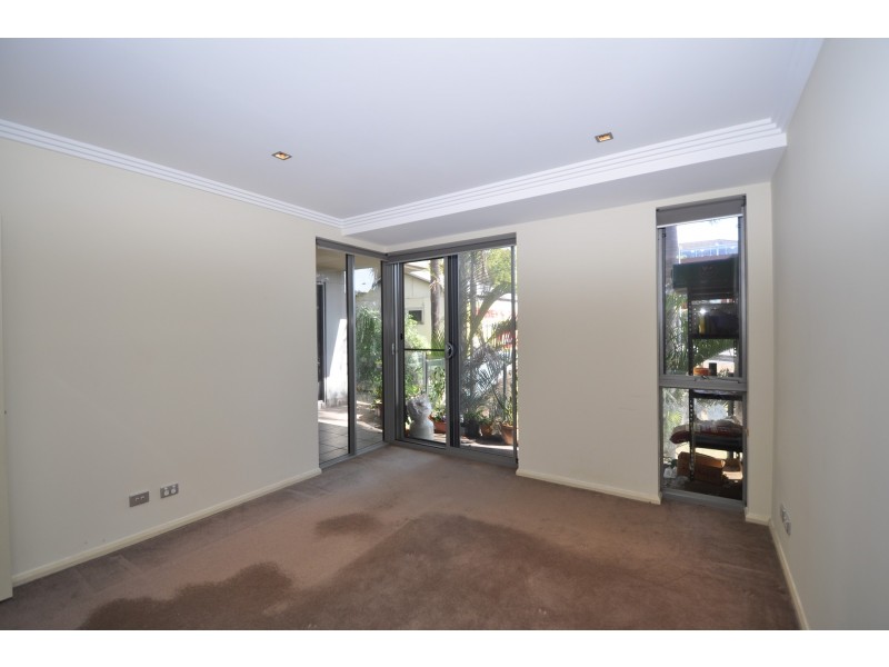 11/43 Masons Parade, Point Frederick NSW 2250