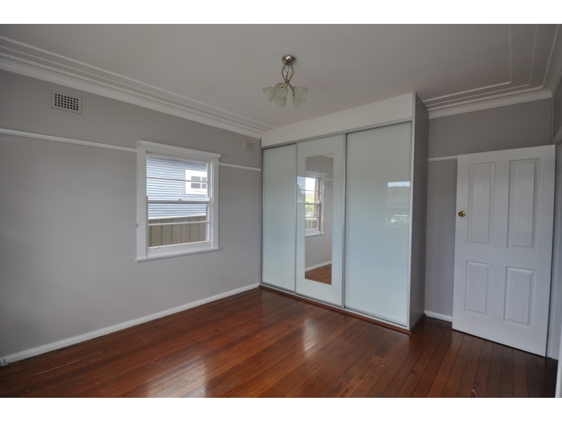 6 Jaques Street, Ourimbah NSW 2258