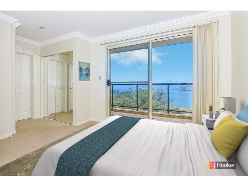 30/92-94 John Whiteway Drive, Gosford NSW 2250