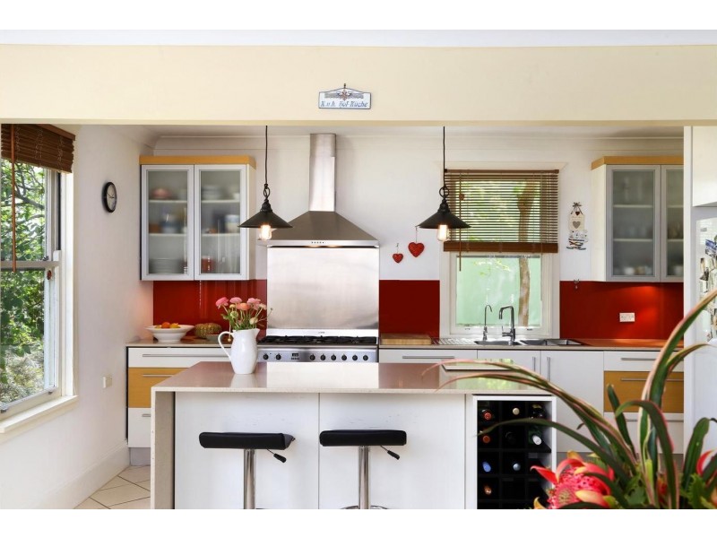 43 Newcastle Street, Springfield NSW 2250