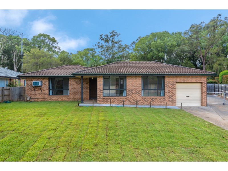 11 McGrath Close, Lisarow NSW 2250