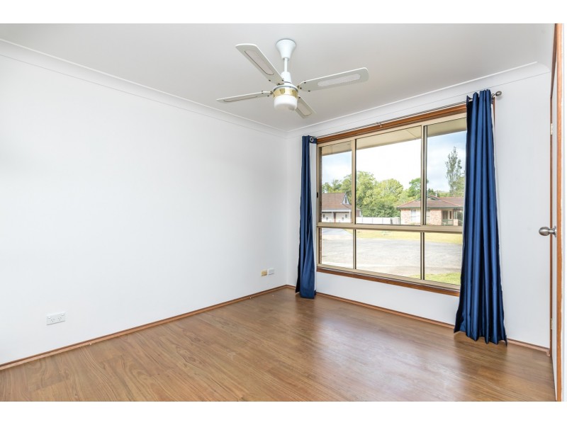 11 McGrath Close, Lisarow NSW 2250