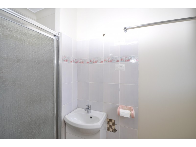 59 Renwick Street, Wyoming NSW 2250