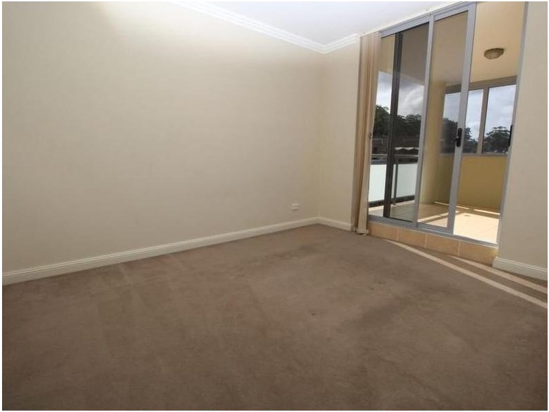 29/12 Baker Street, Gosford NSW 2250