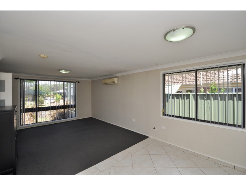 61 Hanlan Street, Narara NSW 2250