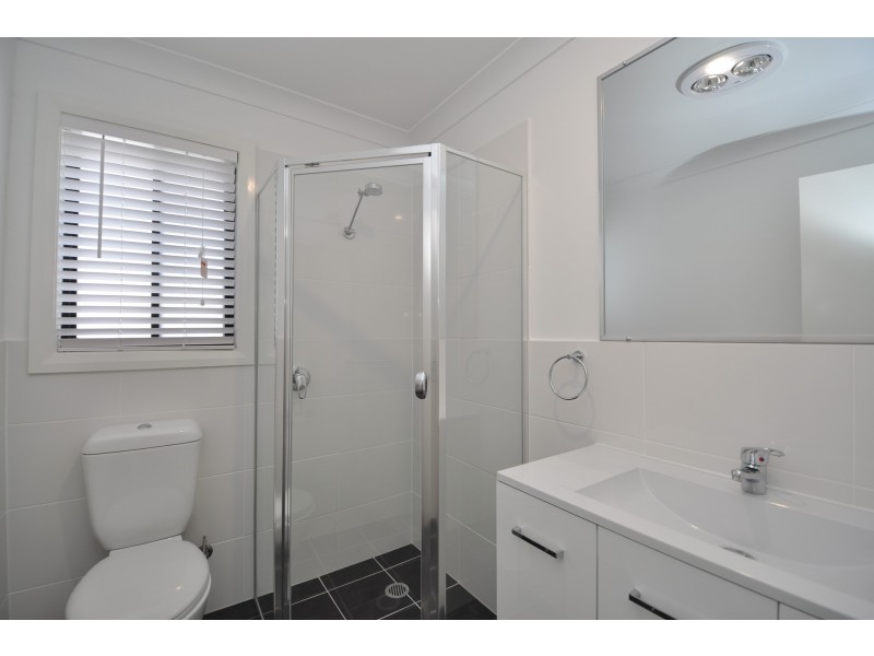 22A Crestwood Avenue, Niagara Park NSW 2250
