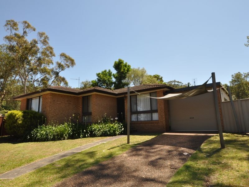 11 Bottlebrush Close, Wyoming NSW 2250