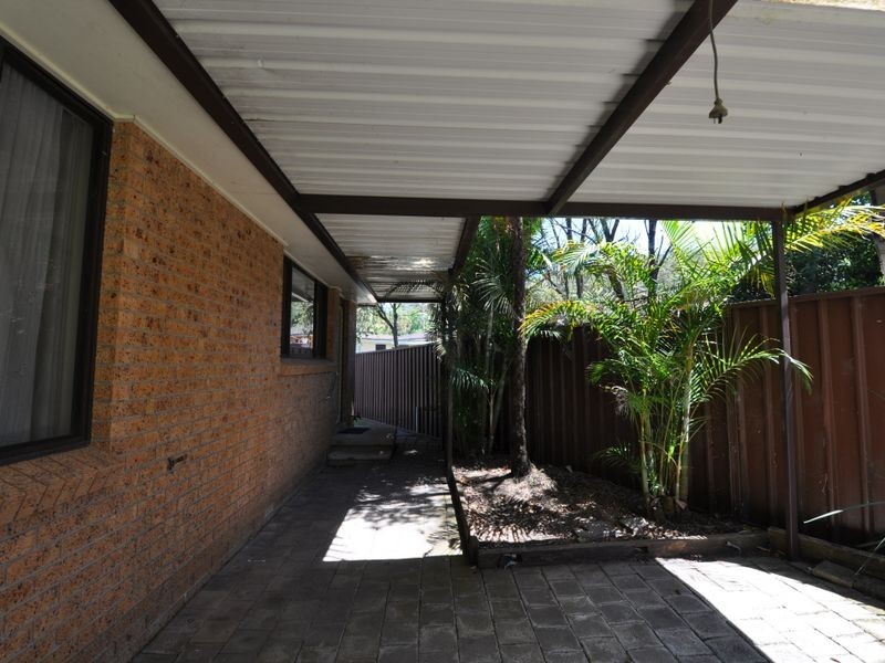 11 Bottlebrush Close, Wyoming NSW 2250