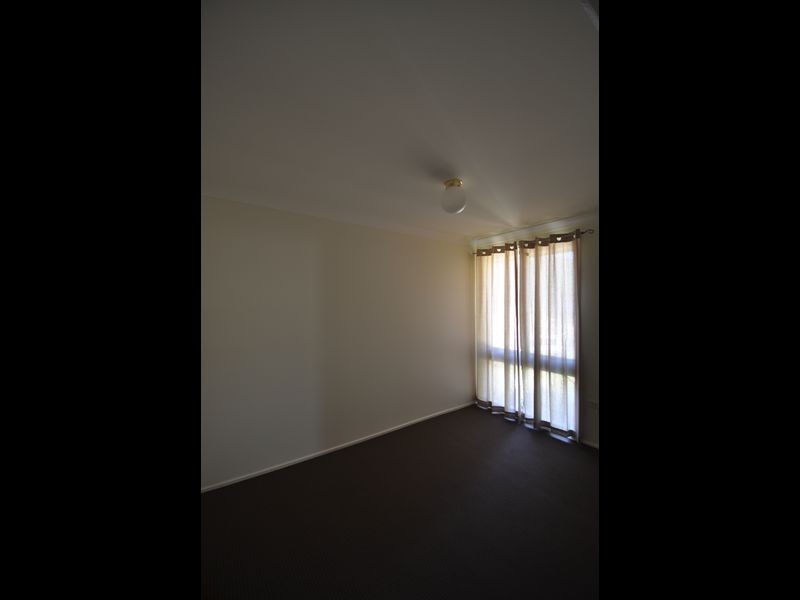 11 Bottlebrush Close, Wyoming NSW 2250