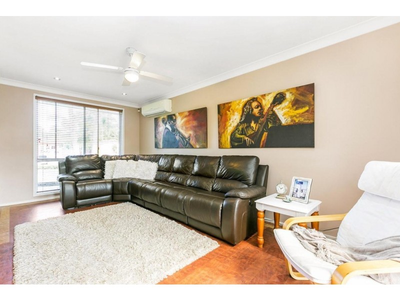 16 Whitehead Close, Kariong NSW 2250
