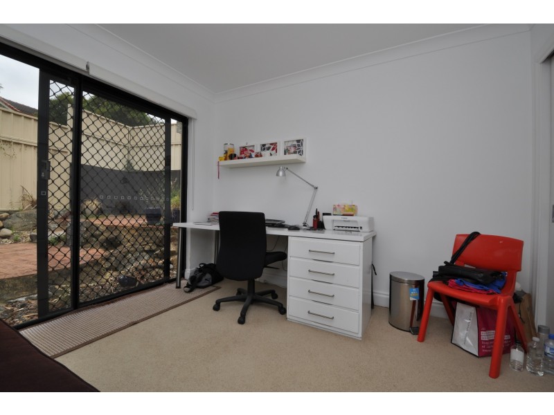 4/4 Broadview Avenue, Gosford NSW 2250