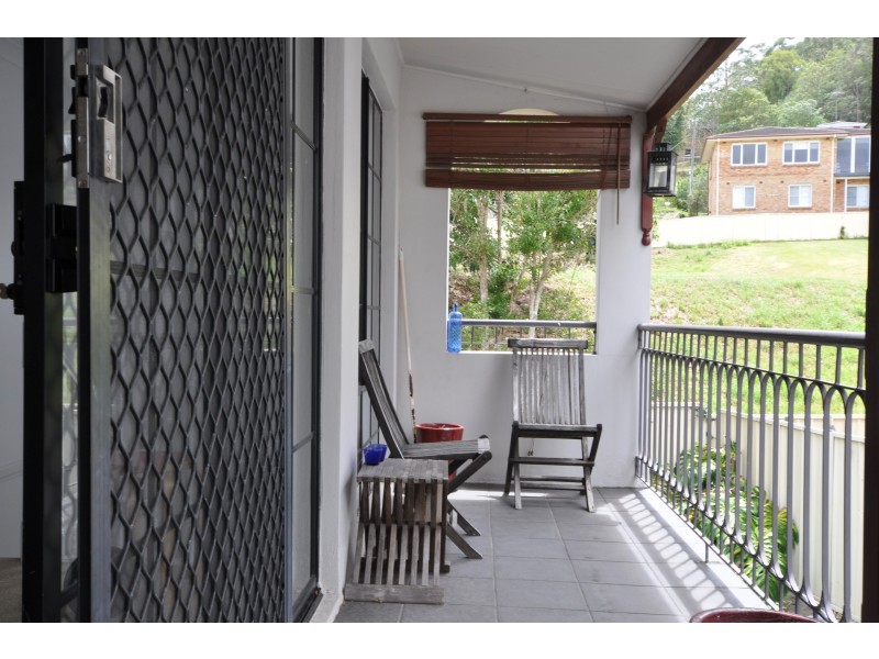 4/4 Broadview Avenue, Gosford NSW 2250