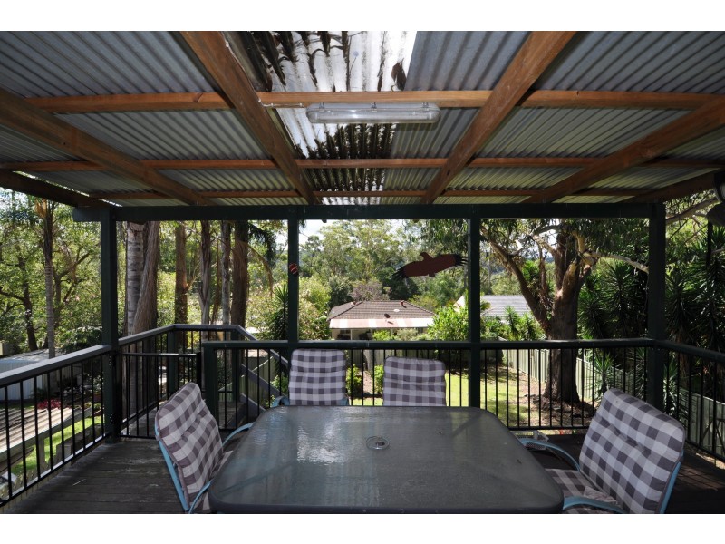 33 Barree Avenue, Narara NSW 2250