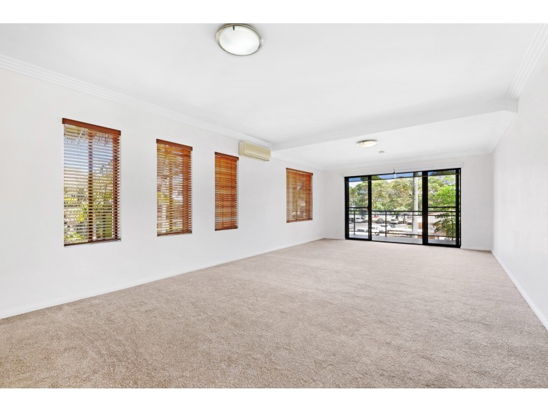 1/1 Lynn Avenue, Point Frederick NSW 2250