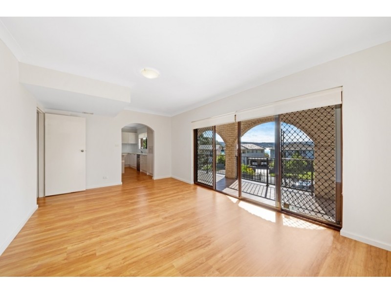 181 Avoca Drive, Green Point NSW 2251